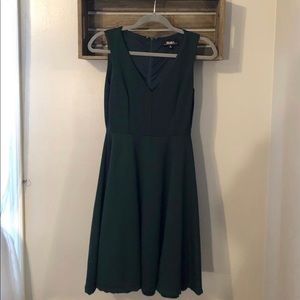 Lulus hunter green dress